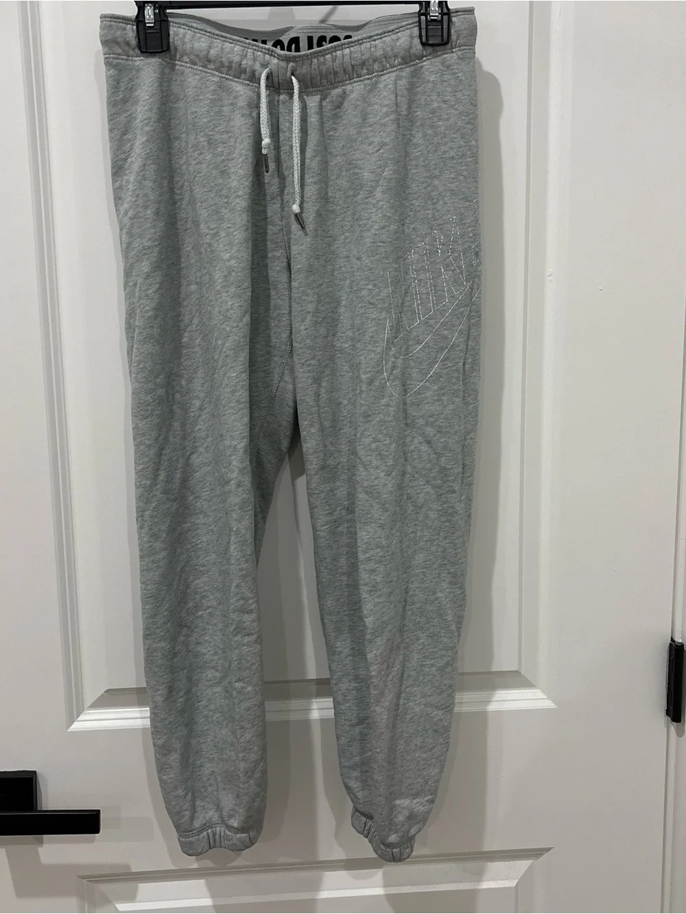 Nike Light Gray Men's Fleece Joggers with Drawstring